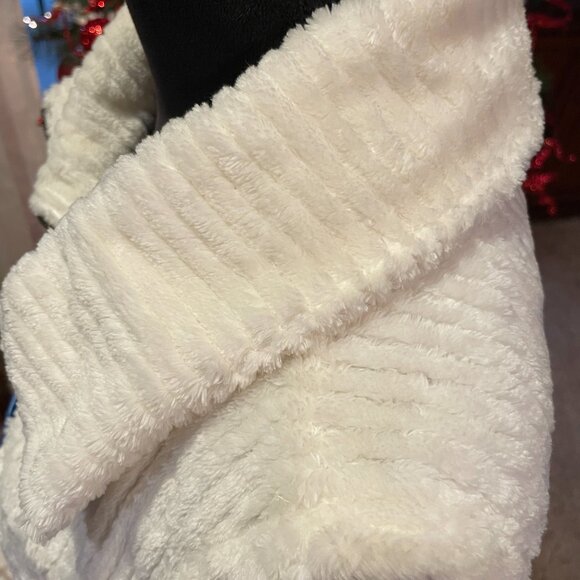 NWT Womens XL COLUMBIA Fire Side Sherpa Vest Chalk - Picture 5 of 10